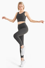 Load image into Gallery viewer, Bunnymate comfortable soft energetic leggings