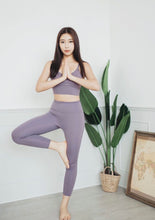 Load image into Gallery viewer, Bunnymate comfortable soft energetic leggings