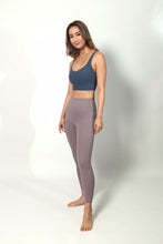 Load image into Gallery viewer, Bunnymate comfortable soft energetic leggings