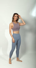 Load image into Gallery viewer, Bunnymate comfortable sports velvety top 
